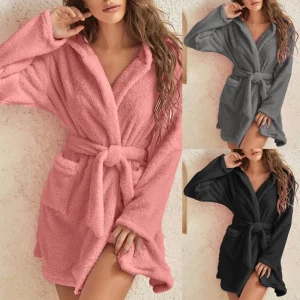 peignoir femme doux et stylé à capuche