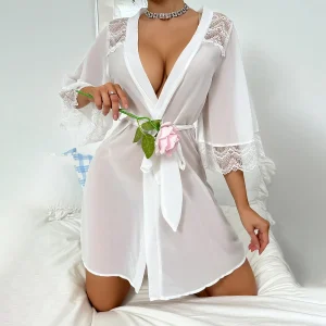 peignoir kimono femme dentelle sexy en satin blanc