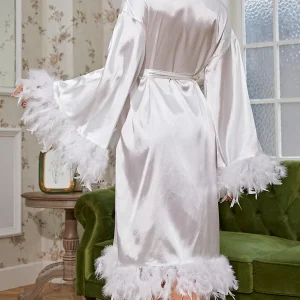 peignoir mariée en satin pour femme en blanc
