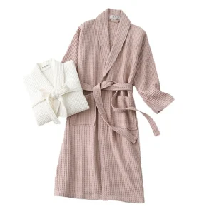 peignoir en coton pour femme spa en rose