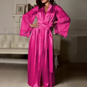peignoir élégant long en dentelle pour femme en rose